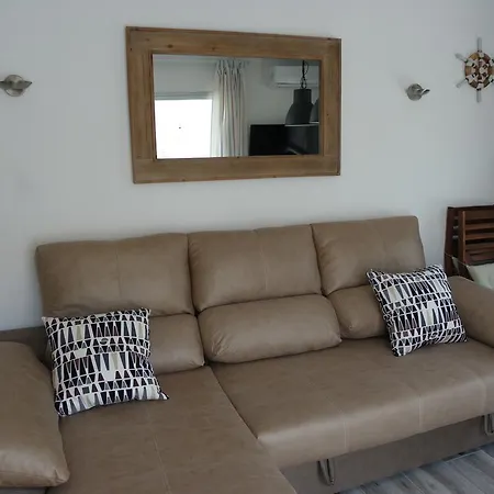 Apartment Omega 5 *